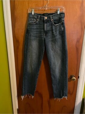 Banana Republic Mid-Rise Straight-Leg Cutoff Jeans